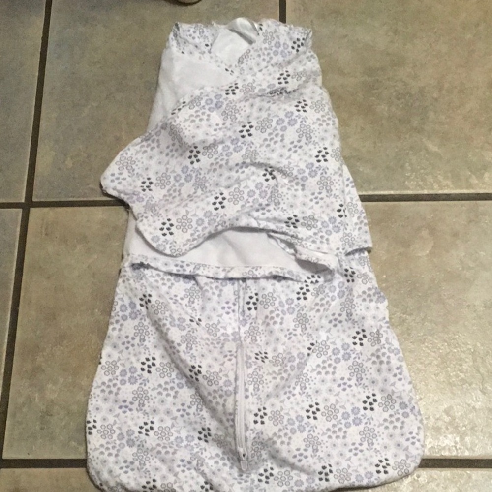 Infant Halo Sleep sack Swaddle. Size 3-6 months
